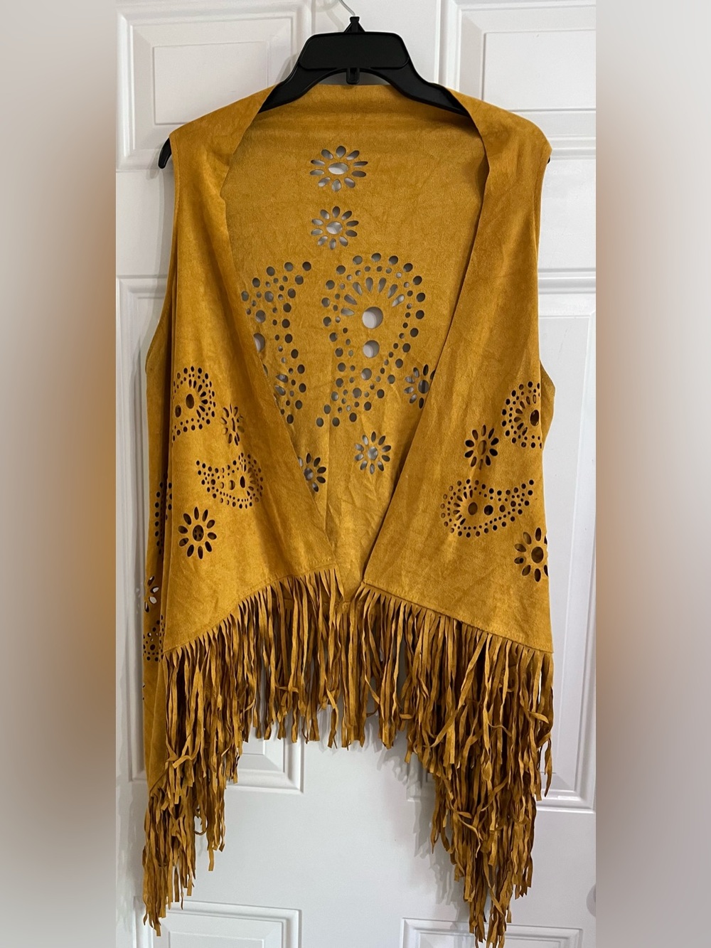 Suede Shawl Floral Hollow Out Fringe Tassel Women’s Vintage Cape Poncho Boho